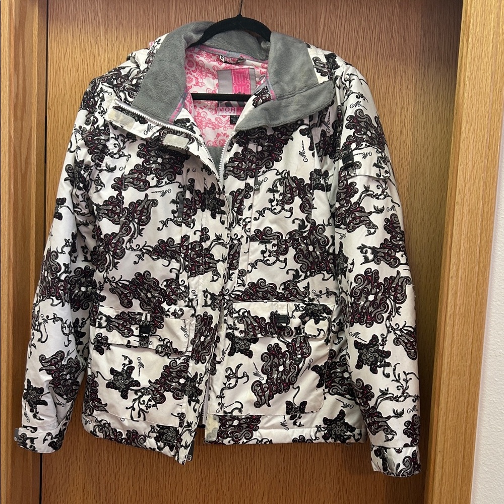 Stylish Women's Jacket with Black and White Pattern